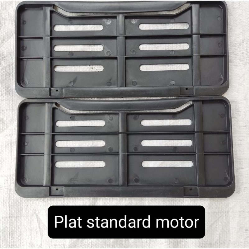Plat nomor Universal hitam