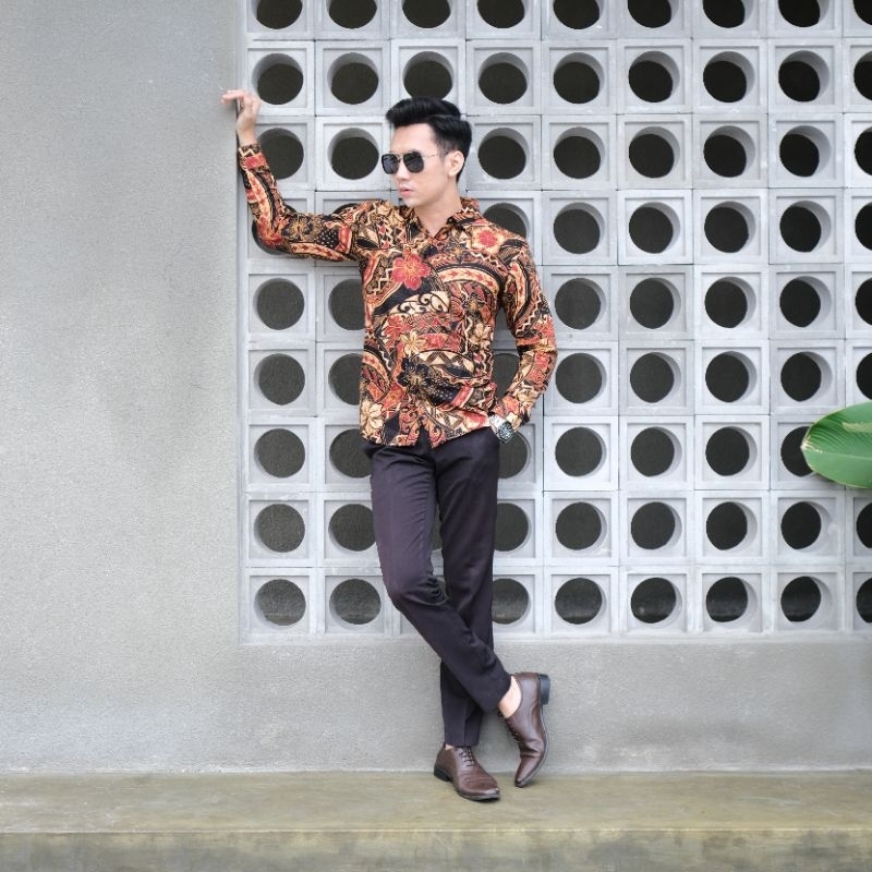BATIK PREMIUM MODERN TERBARU KERTOJOYO LENGAN PANJANG SLIMFIT EKSKLUSIF BATIK ANAK MUDA KEREN