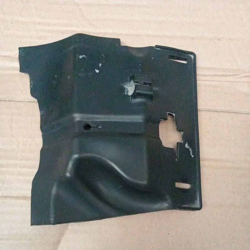 Karet pelindung radiator Vixion old ori lepasan motor