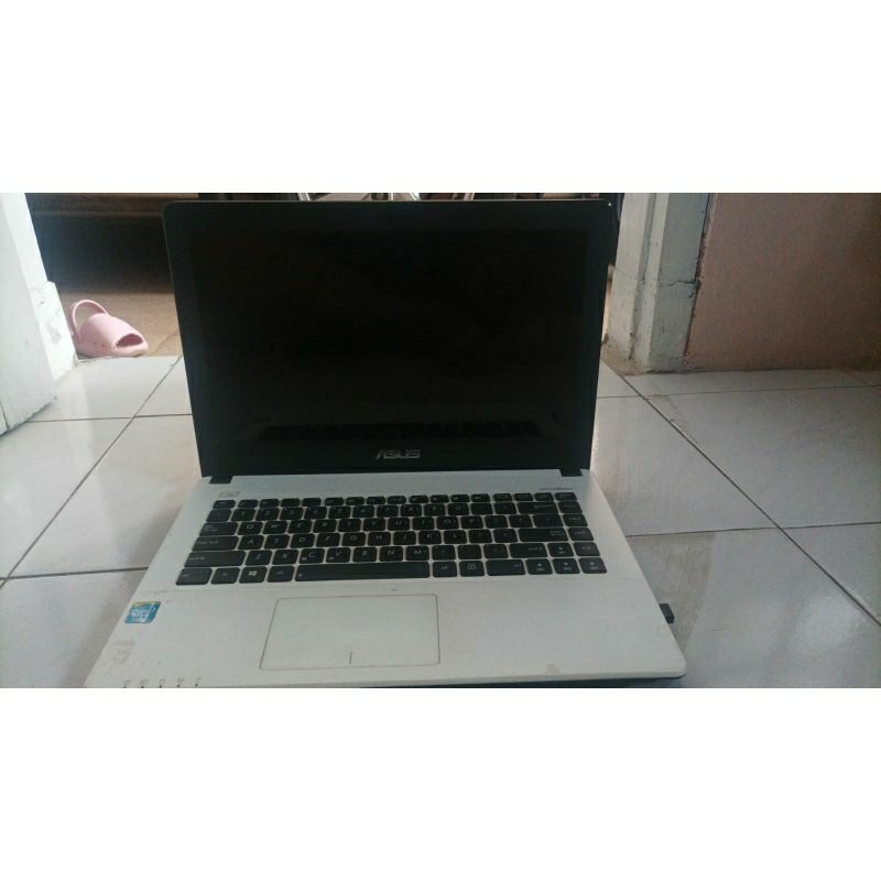 Laptop Asus A450CA Warna Putih