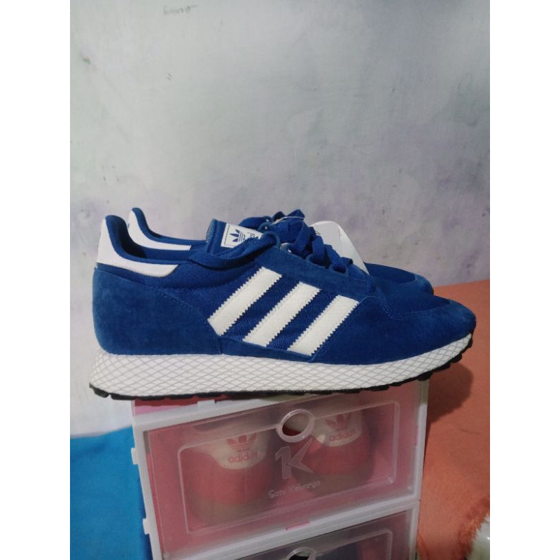 Adidas Forest Grove size 42
