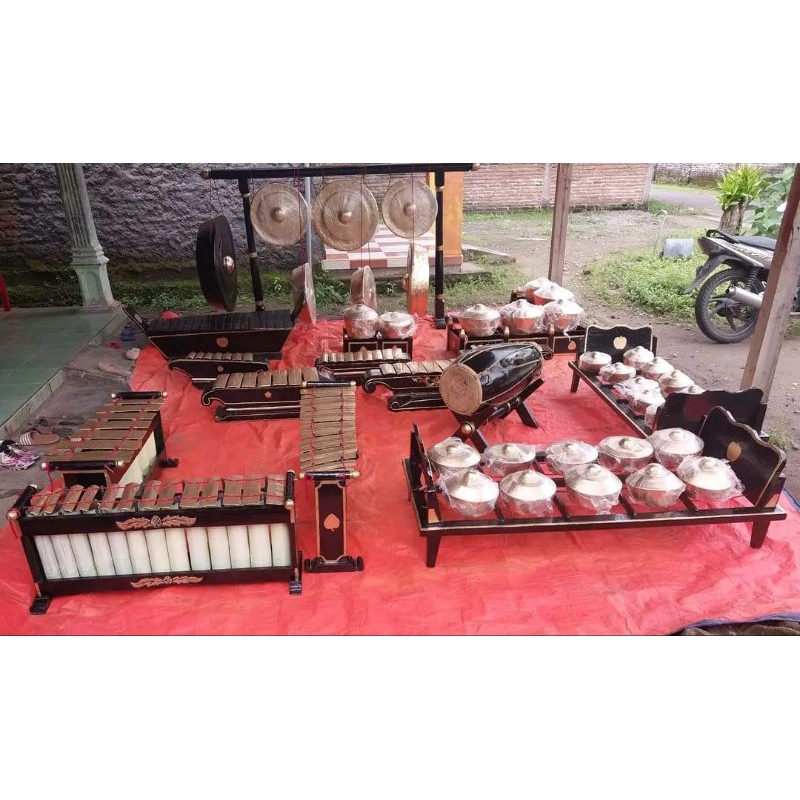 gamelan tradisional jawa