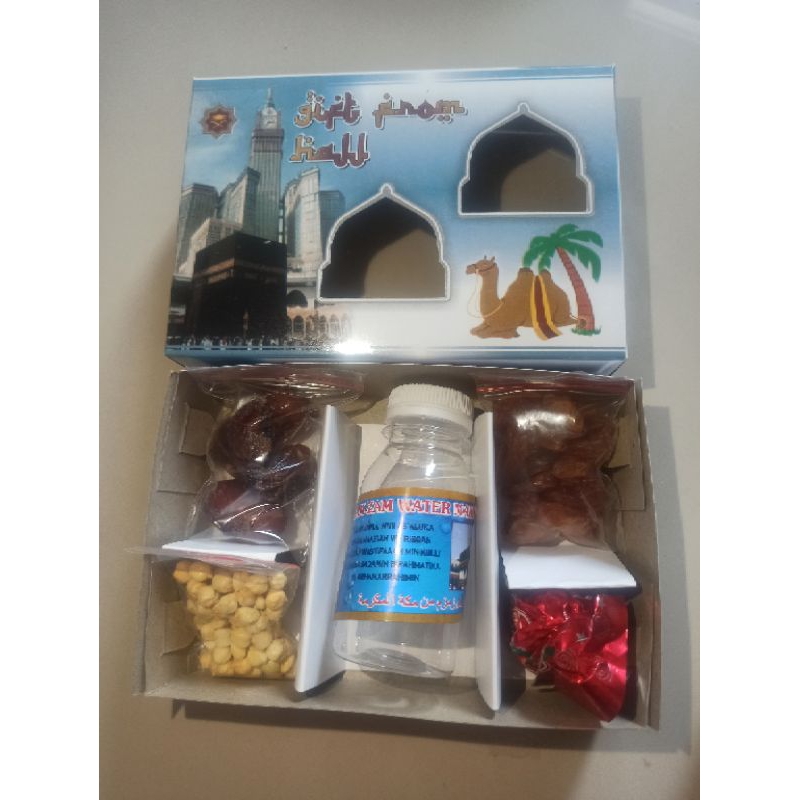 

Gift Box Kotak dan isi Oleh Oleh Haji Umrah