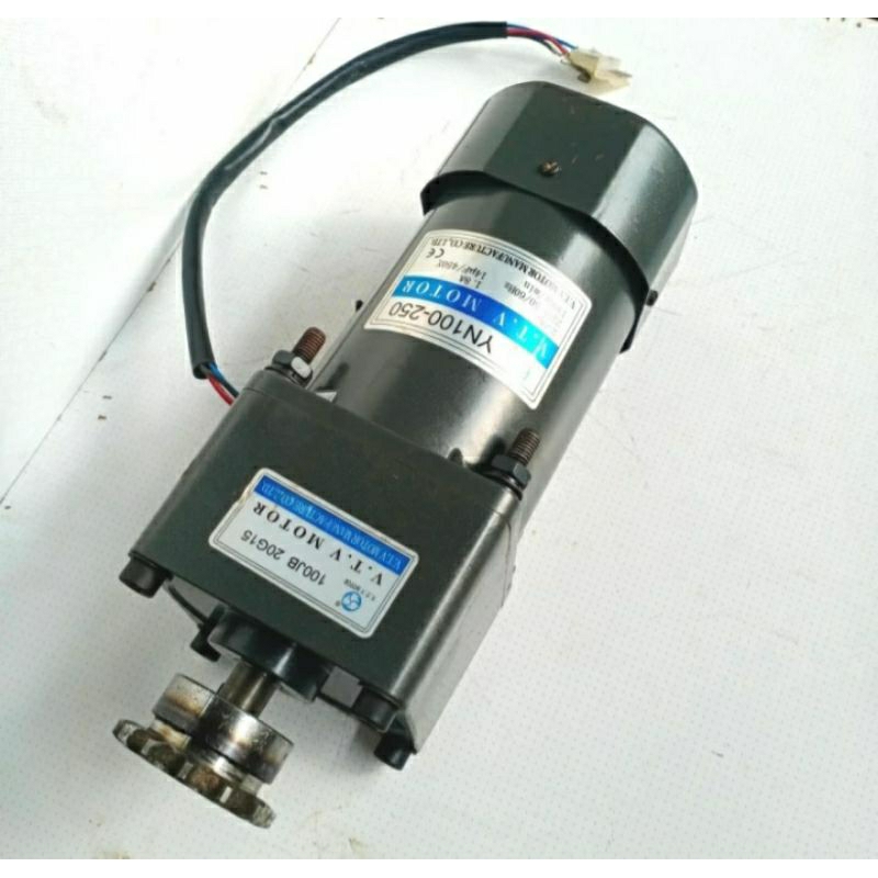 Ac Motor Gearbox 220V Ratio 1:20 250W 65Rpm