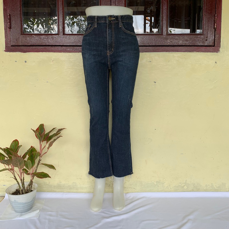 bootcut jeans