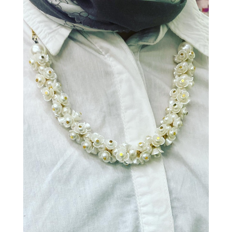 kalung crystal kalung kristal kalung mutiara necklace hijab murah kalung chocker kalung manik kalung