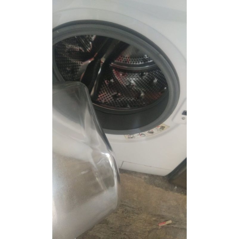 mesin cuci front loading second