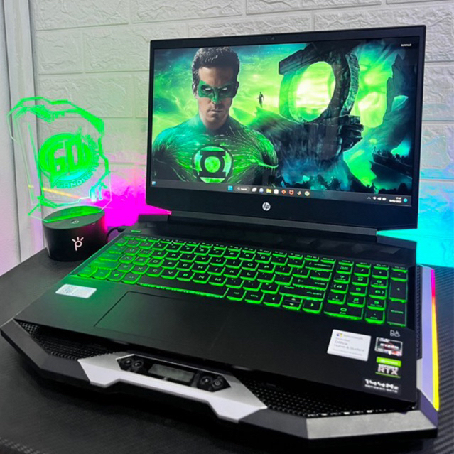 HP Pavilion 15 Slim Gaming Desain Laptop RTX 3050 144 Hz Display