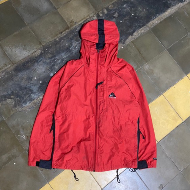 Gorpcore Nike ACG Outdoor Jacket