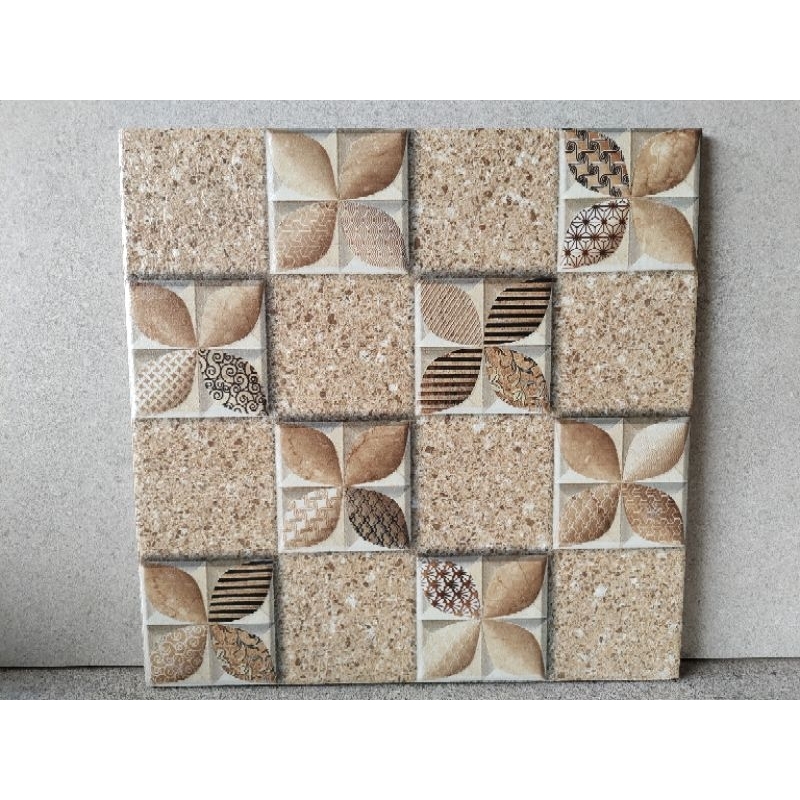 KERAMIK 30X30 MOTIF BUNGA MATT KASAR BINTIK TERAS KASAR