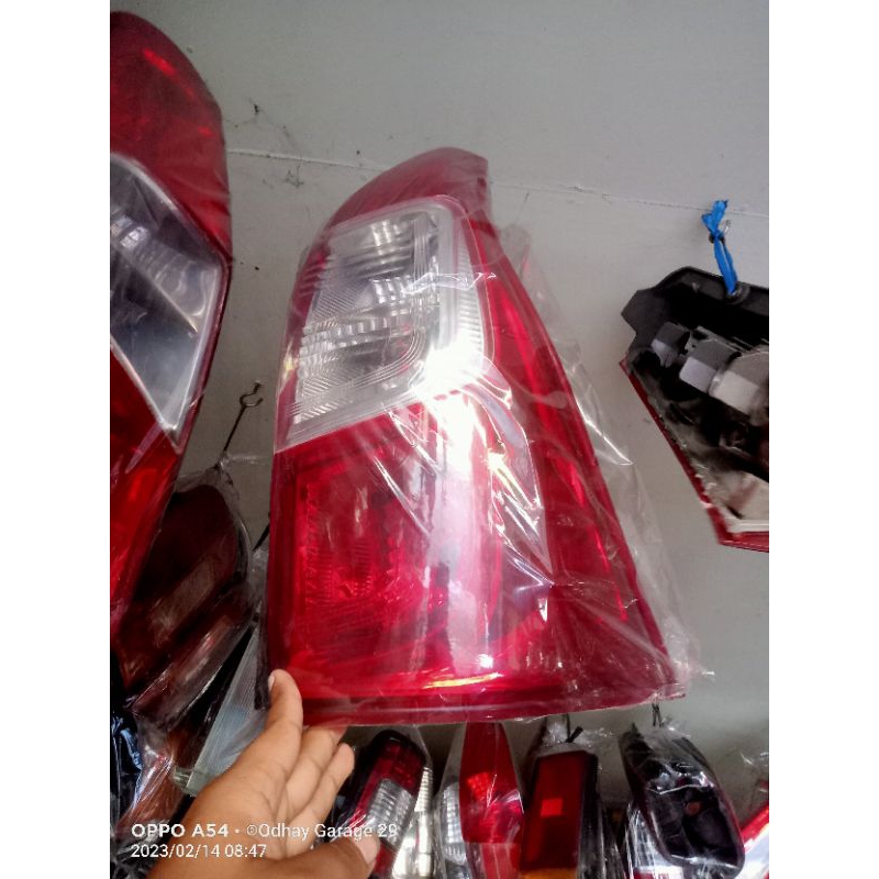 stoplamp avanza xenia 2015-2018