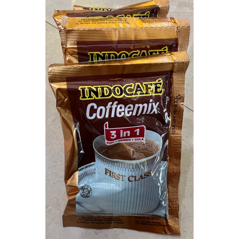 

Kopi Bubuk Indocafe Coffemix 3 in 1 Renceng