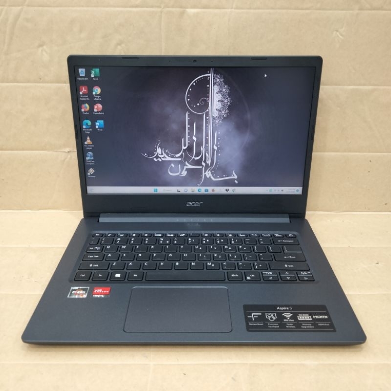 Laptop Acer aspire 3 Amd Ryzen 3 3250U RAM 4GB SSD 256GB MULUS