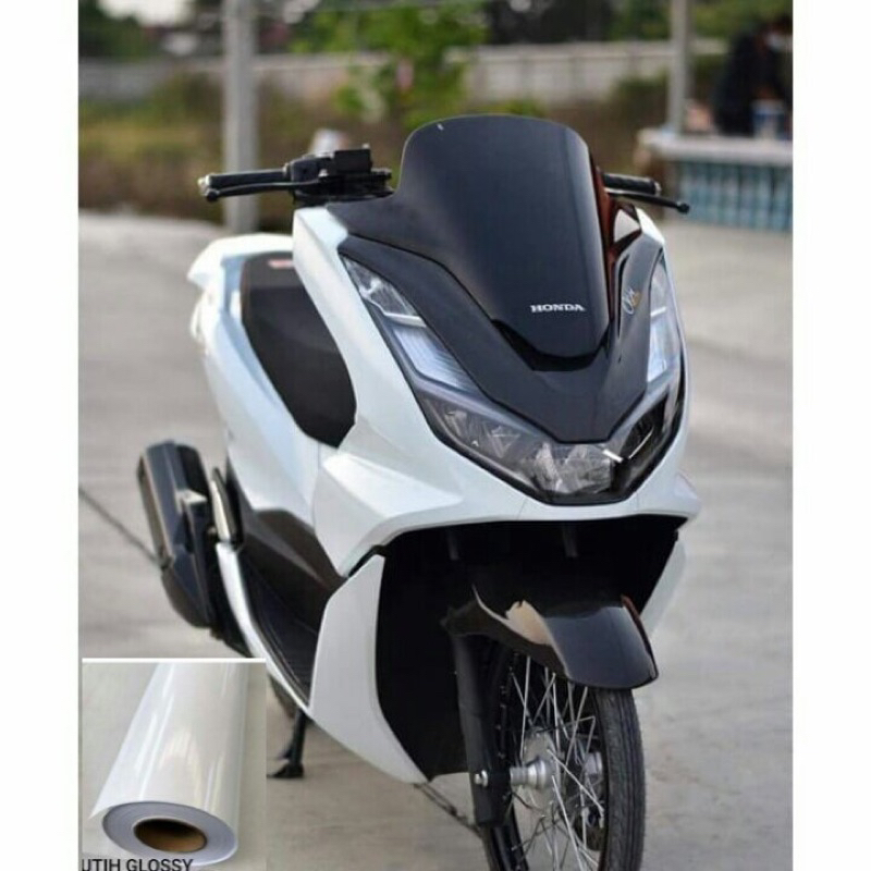 STICKER SKOTLET PUTIH GLOSSY MENGKILAP KUALITAS PREMIUM