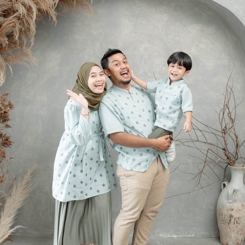 REIRA Family Set Baju Couple Anak | Sarimbit Keluarga | Raya