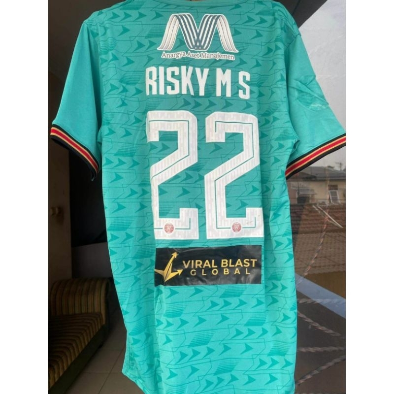 Jersey Baju Bola Persija Jakarta Third 3rd Goalkeeper Kiper BRI Liga 1 2021/2022 Match Issue Risky S