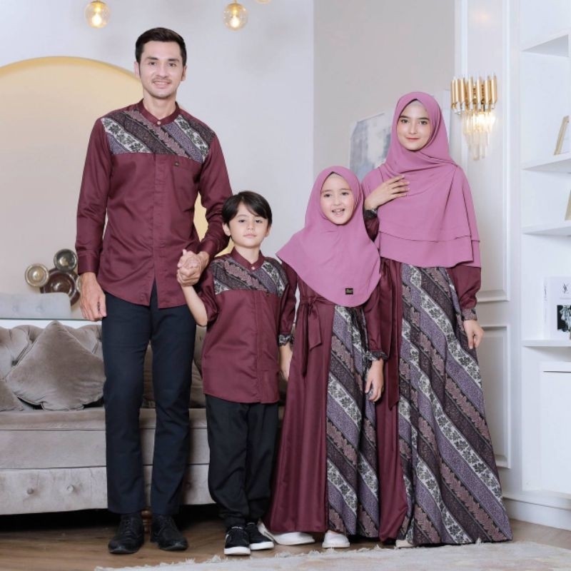 Sarimbit Michan Hilya Raya Marun Sarimbit Keluarga Baju Seragam Keluarga motif batik Baju Batik Seragam Keluarga baju Sarimbit Batik Lebaran Gamis Batik Keluarga Baju Batik Couple Baju Muslim Batik SeragamKeluarga BajuBatikKeluargabajubatikseragamKeluarga