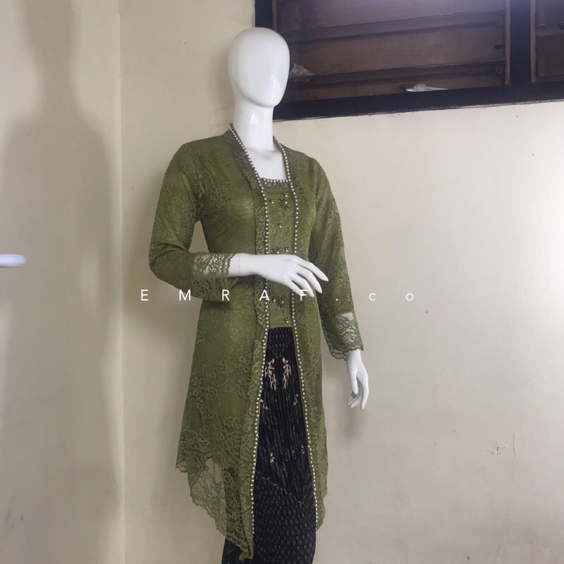 kebaya kutu baru / kebaya brokat / kebaya kondangan