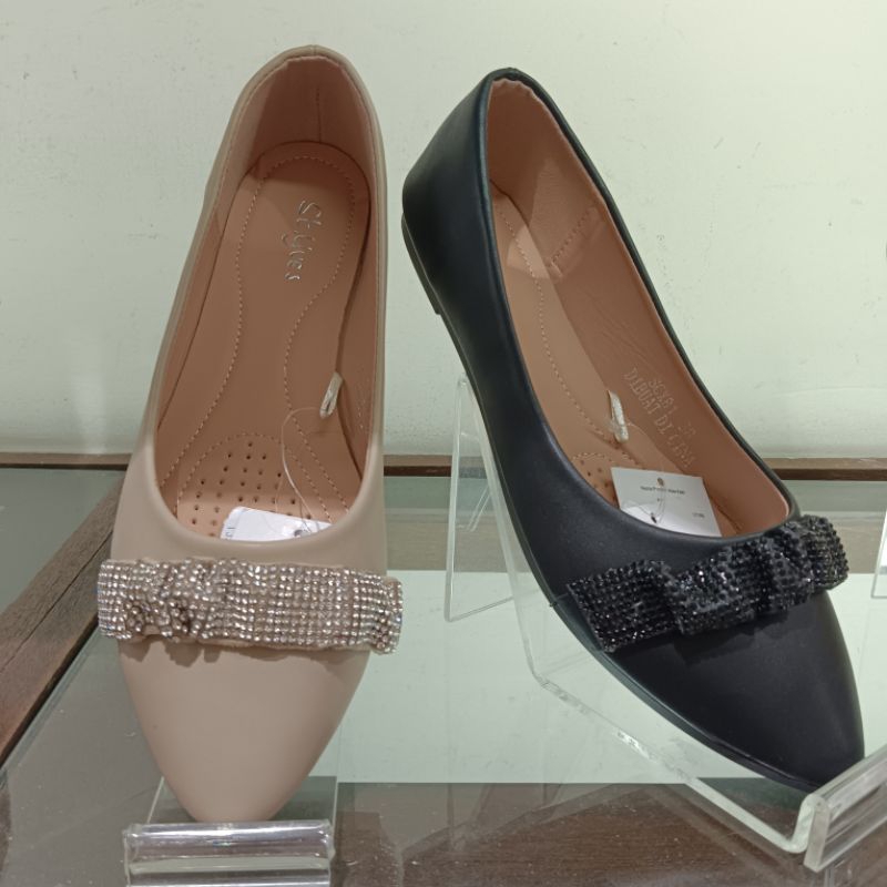 St.Yves sepatu flat wanita branded Matahari