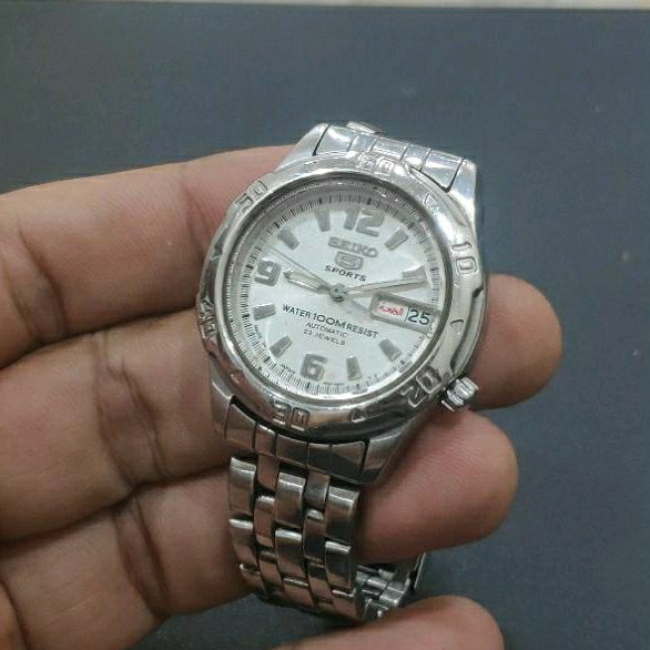 SEIKO 5 SPORTS 23J REF. 7S36-0170 MID SIZE Circa 2000