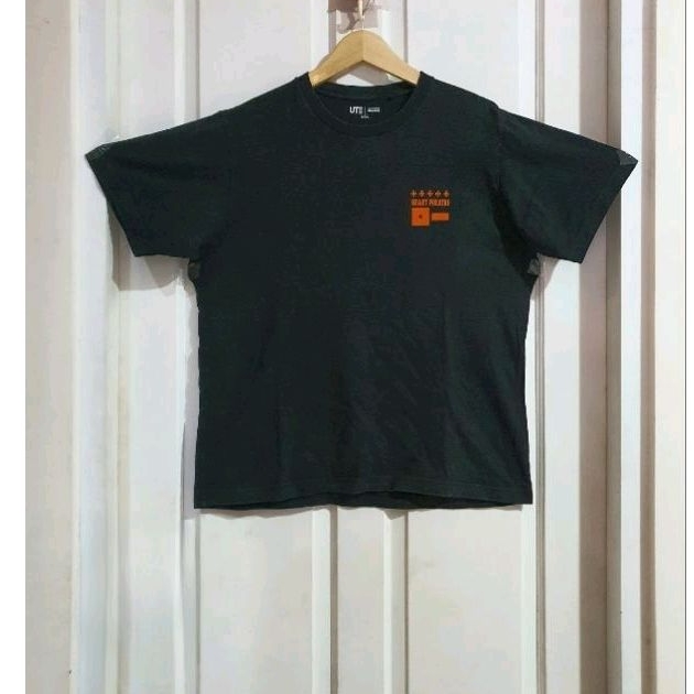 Uniqlo Tshir Kaos Pria One Piece Heart Pirates
