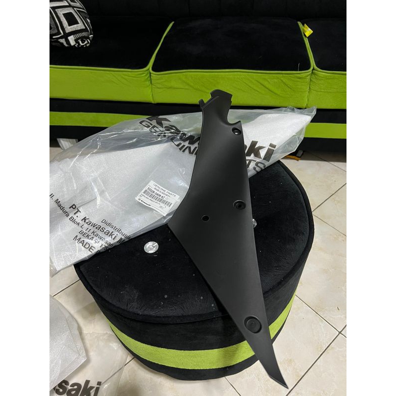 Cowling inner tutup sayap depan ninja RR New Original