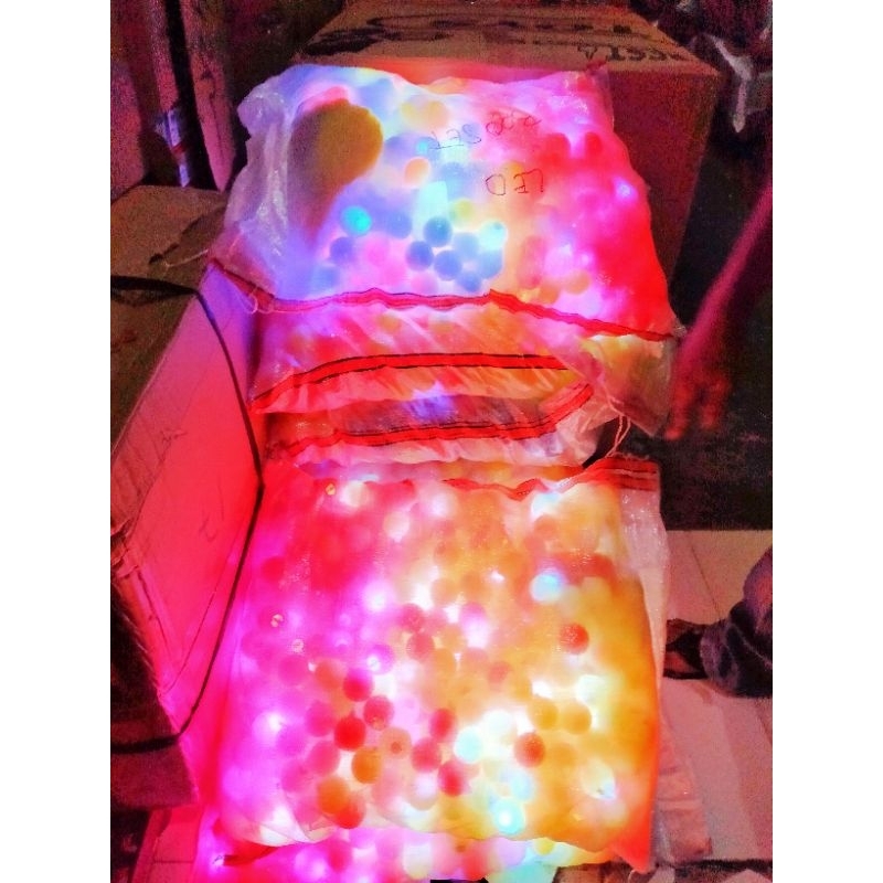 LATO LATO LAMPU LAMPU KEDIP TERANG