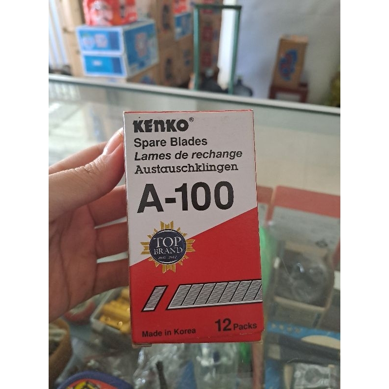 

Reffil Isi Cutter Kecil Kenko A-100 1 Box isi 12pack