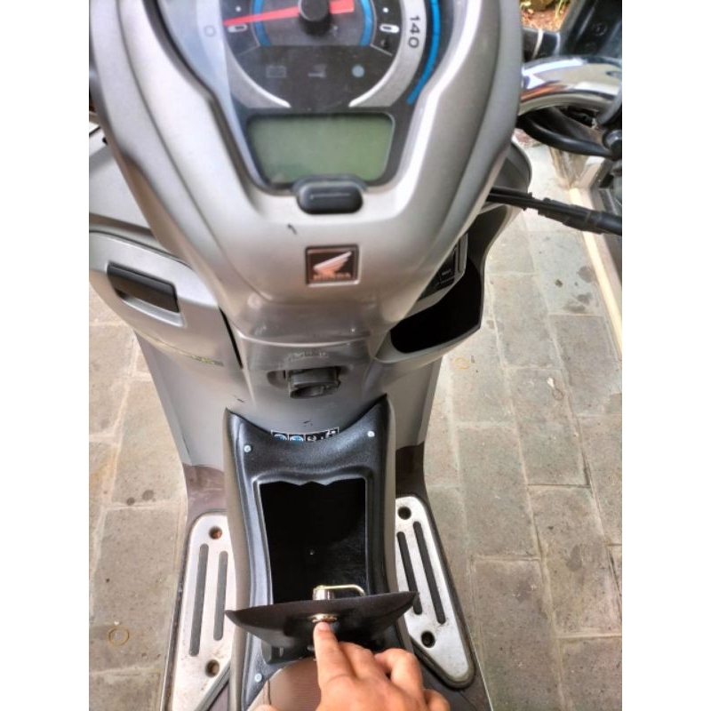 Box Scoopy New 2021 Box depan Tengah Honda Scoopy New