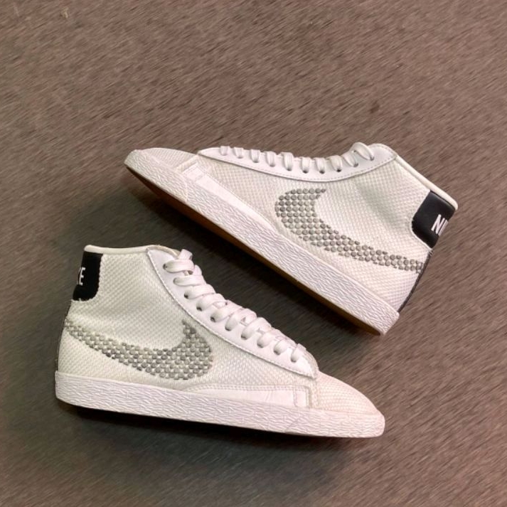 NIKE BLAZER MID