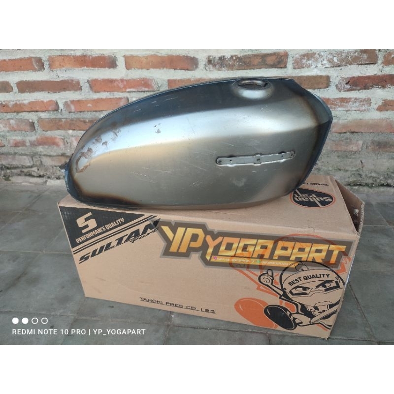 tangki bensin full tank  honda cb100 cb125 Cb 100 125 full pres press pres kudus Doraemon sultan par