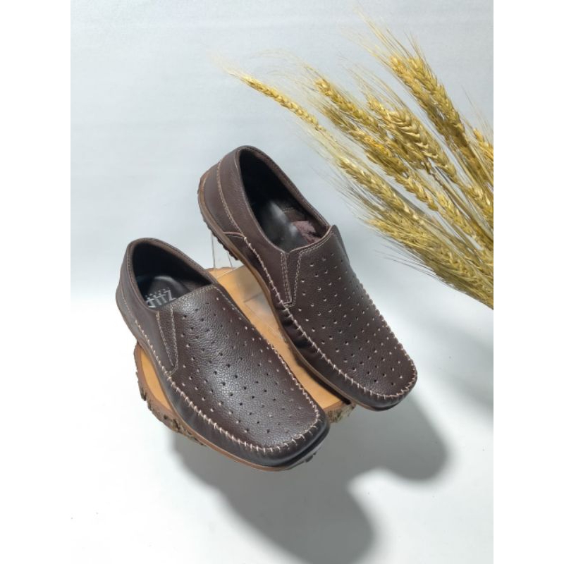 sepatu kulit pria zhr