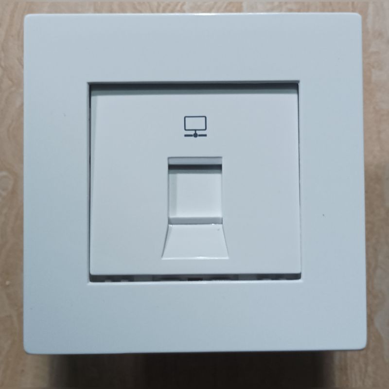 Outlet Data Boss B1031CAT6
