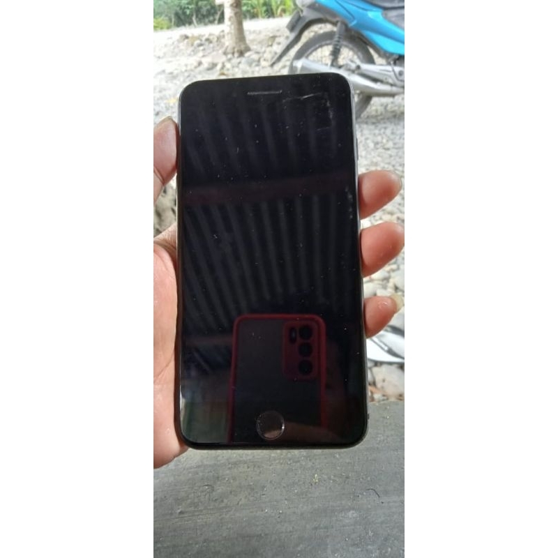 Iphone 8 plus minus mati