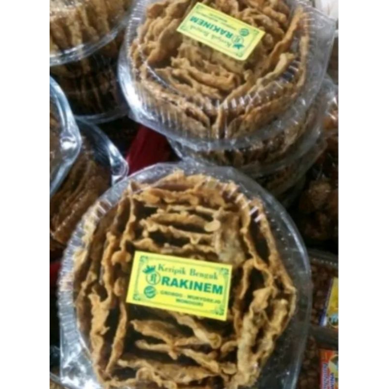 

Kripik Tempe Benguk Wonogiri,sangat lezat guriih Isi 500gr