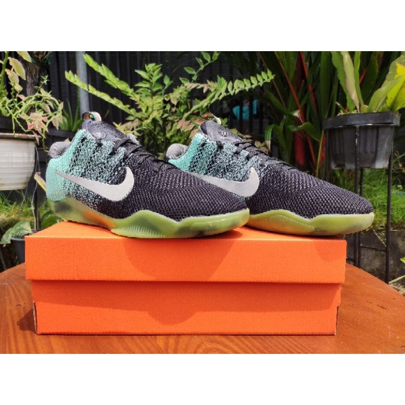 Kobe 11 Elite Low Green Glow (Diskon + Free Ongkir)