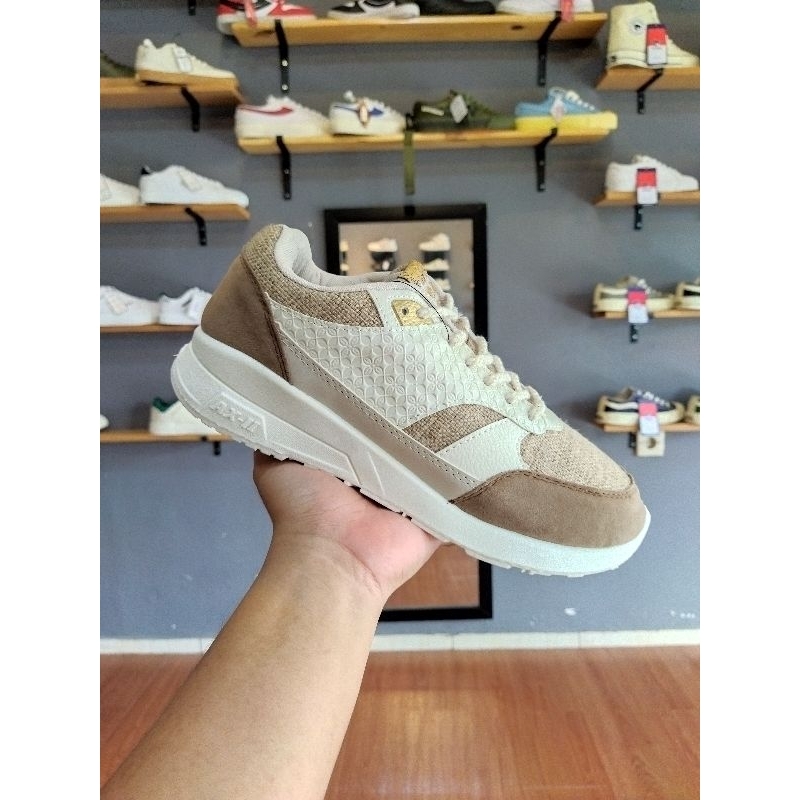 Aerostreet X Gibran Rakabuming - Sepatu Sneakers