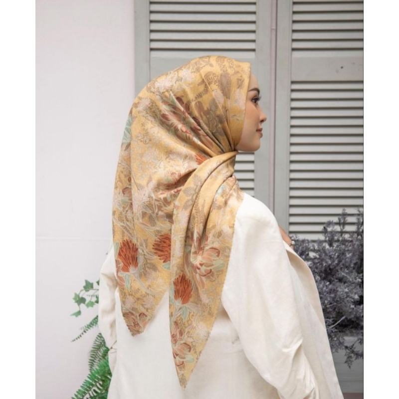 ADELINE SCARF BY HEAVEN LIGHTS