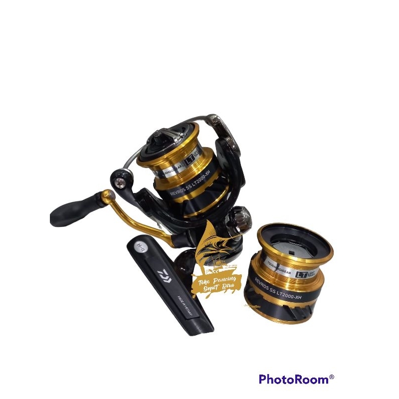 REEL SPINNING DAIWA REVROS SS LT 2000XH POWER HANDLE NEW 2023
