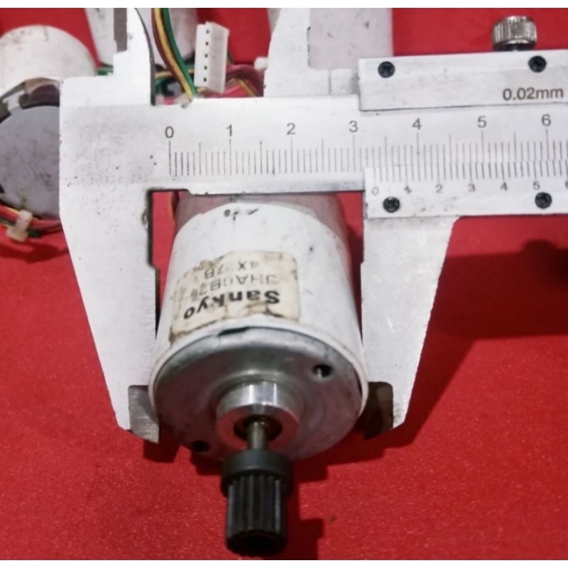 MOTOR , Brand : SANKYO made in japan 12-24vdc