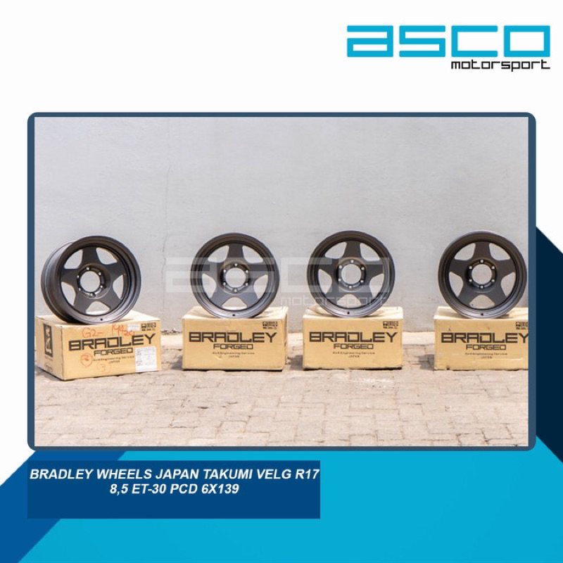 Bradley Wheels Japan Takumi Velg R17 8,5 ET-30 Pcd 6x139