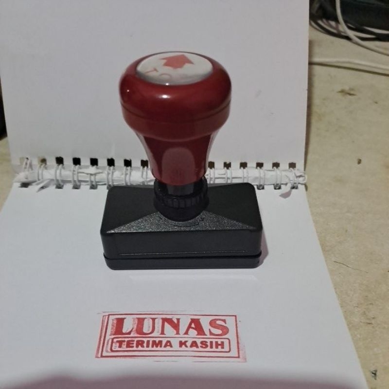 

cap lunas terima kasih warna merah