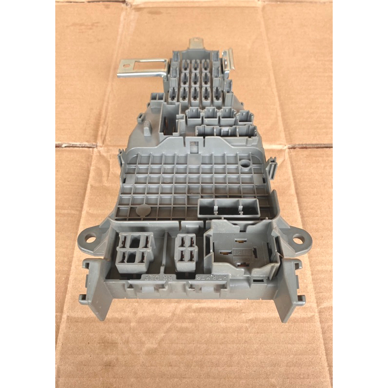 Fuse Box Sikring mobil Honda Accord Cielo 1993 - 1997