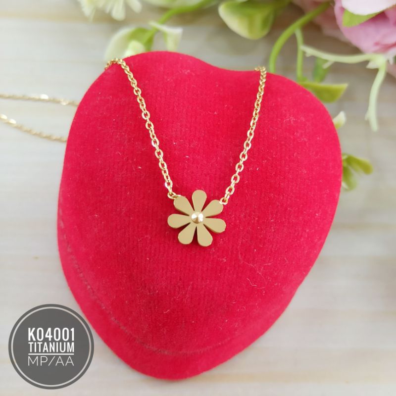 Kalung Titanium bunga daisy Gold K04001