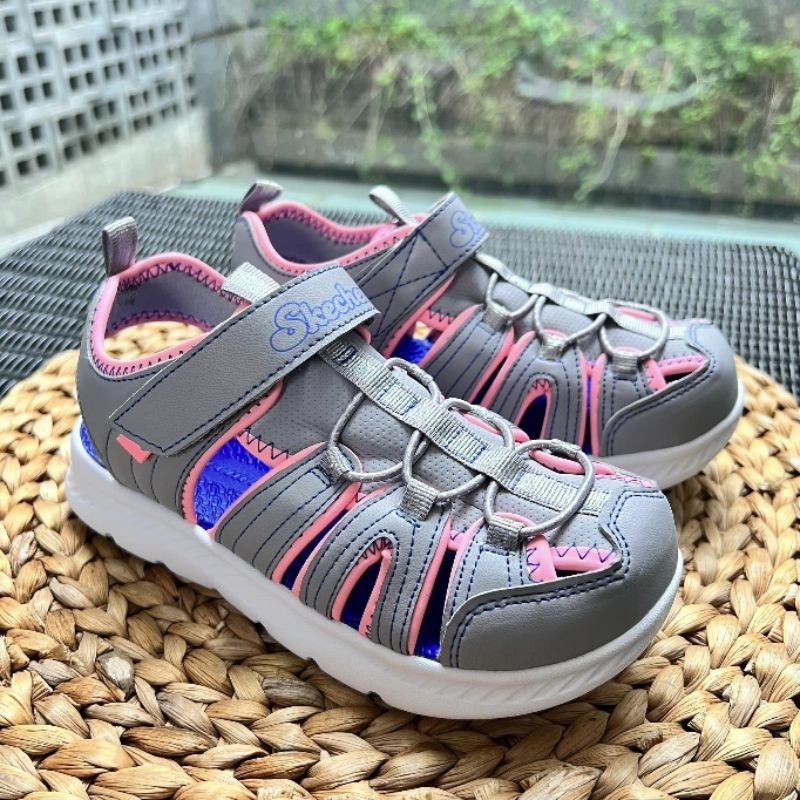 Sepatu Skechers Kids