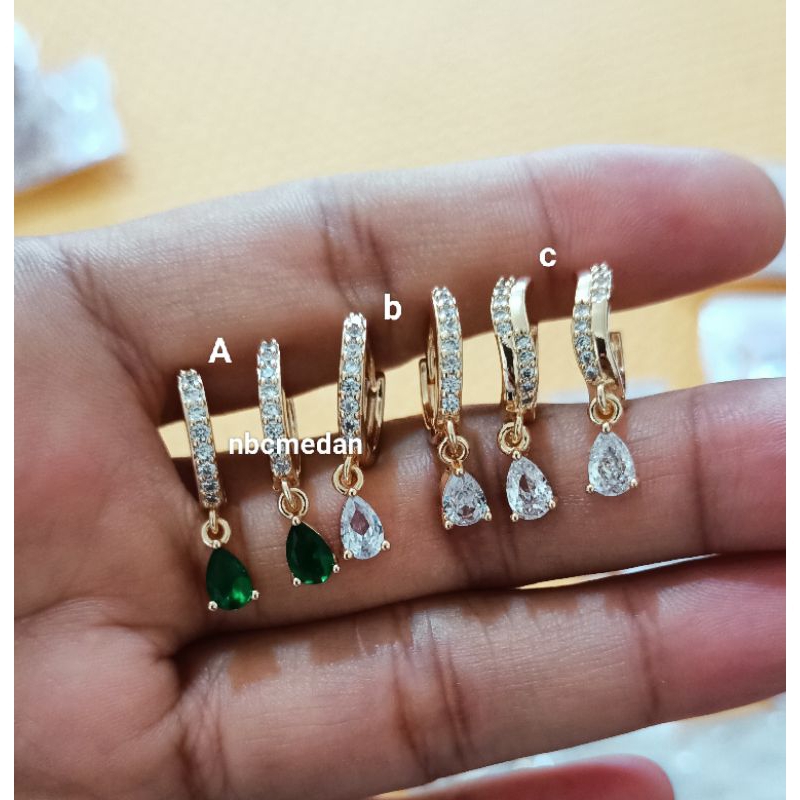 anting titanium import kode 07 ada 41 model ,awet,tahan lama bisa dipake sehari hari