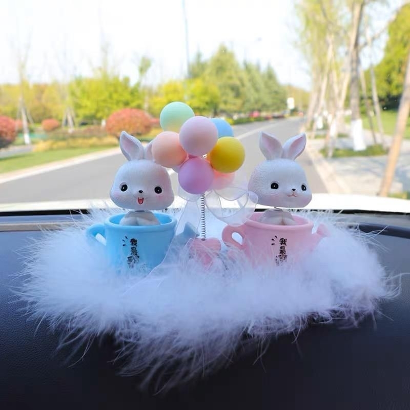 ￼Boneka Pajangan Hiasan Kue Bobble Head Goyang Per Dashboard Mobil Figure Figurin Cake Topper Kelinci Teko