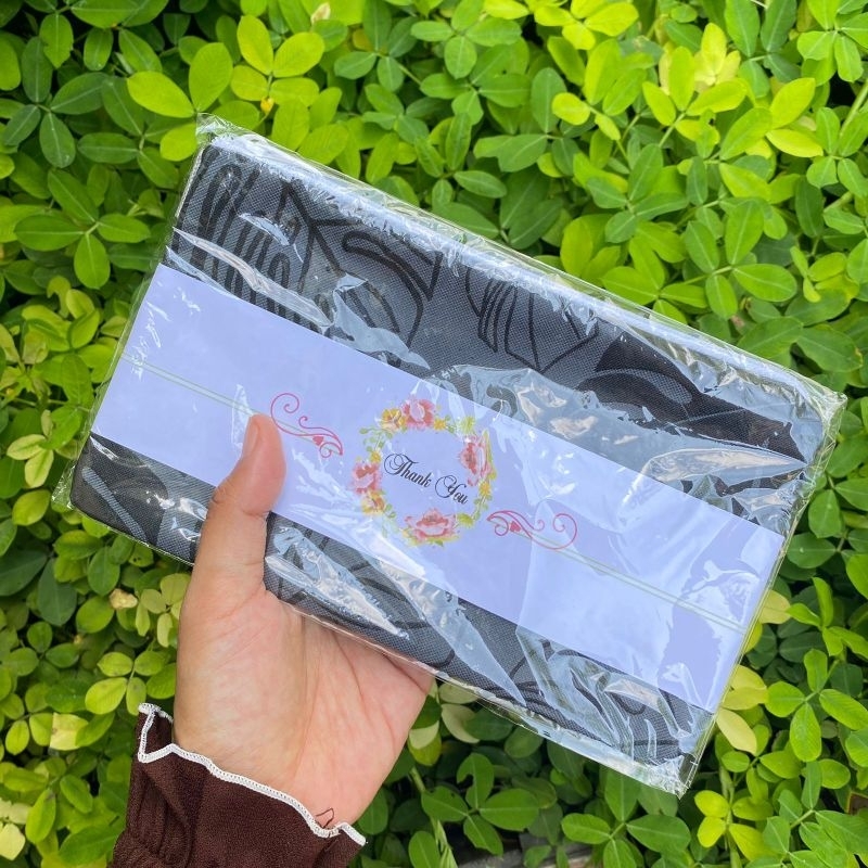 SOUVENIR MURAH KEKINIAN WEDDING ULTAH KHITAN TASYAKURAN POUCH KEKINIAN SEMI KANVAS MOTIF MONSTERA ABU FREE PACK PLASTIK THANK CARD THANK YOU 20X12  READY SIAP KIRIM