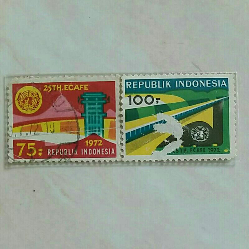 

(AC) Perangko Indonesia 1972 25 Tahun ECAFE Set 2pcs Used