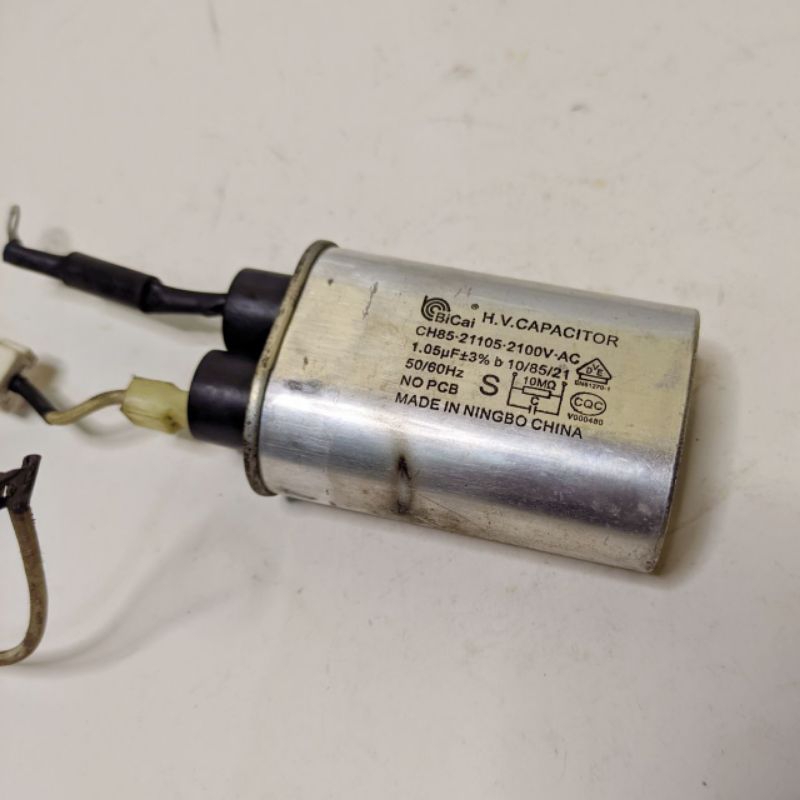 CAPACITOR MOT EX MICROWAVE OVEN CAPACITOR 1.05UF 2100V AC